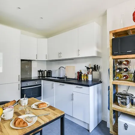 Cosy And Trendy Two Rooms - Old Town
